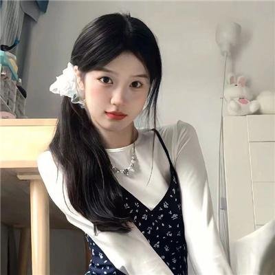 关于她的二三事